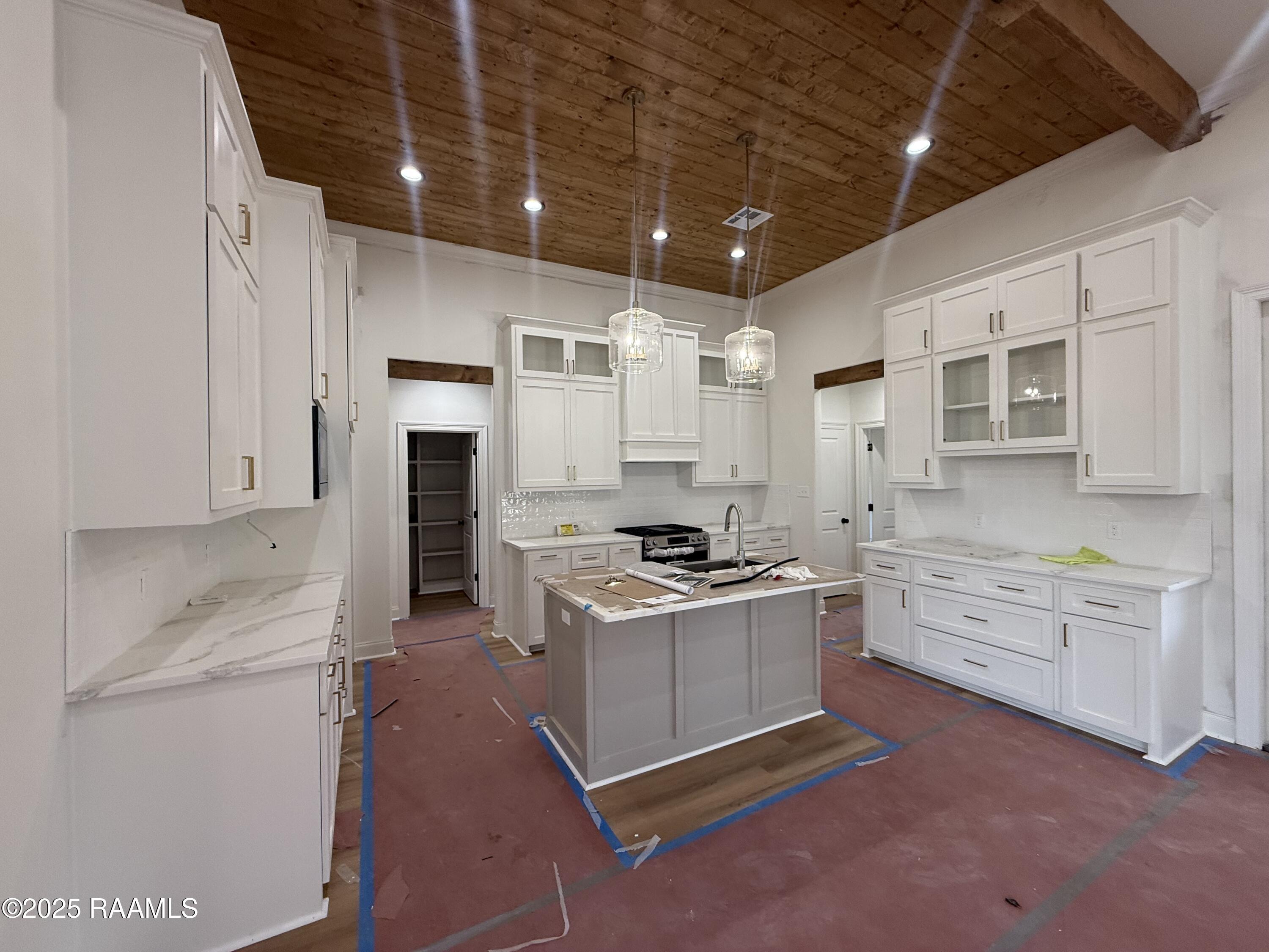 114 Spring Meadow Broussard, LA 70518 - Photo 3 of 15 Kitchen