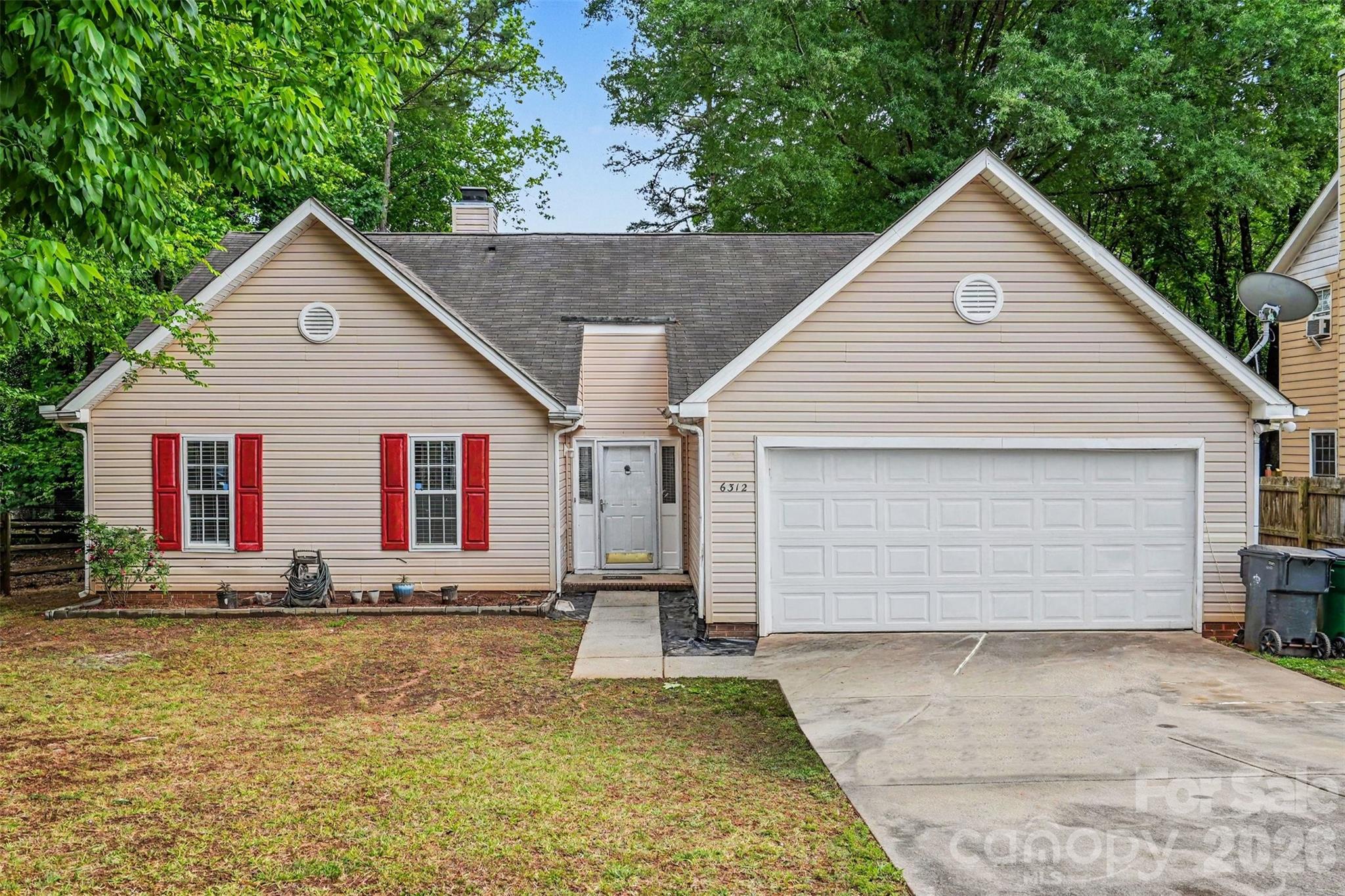 6312 Trysting Road Charlotte, NC 28227 - Photo 2 of 27 Gallery Image 2