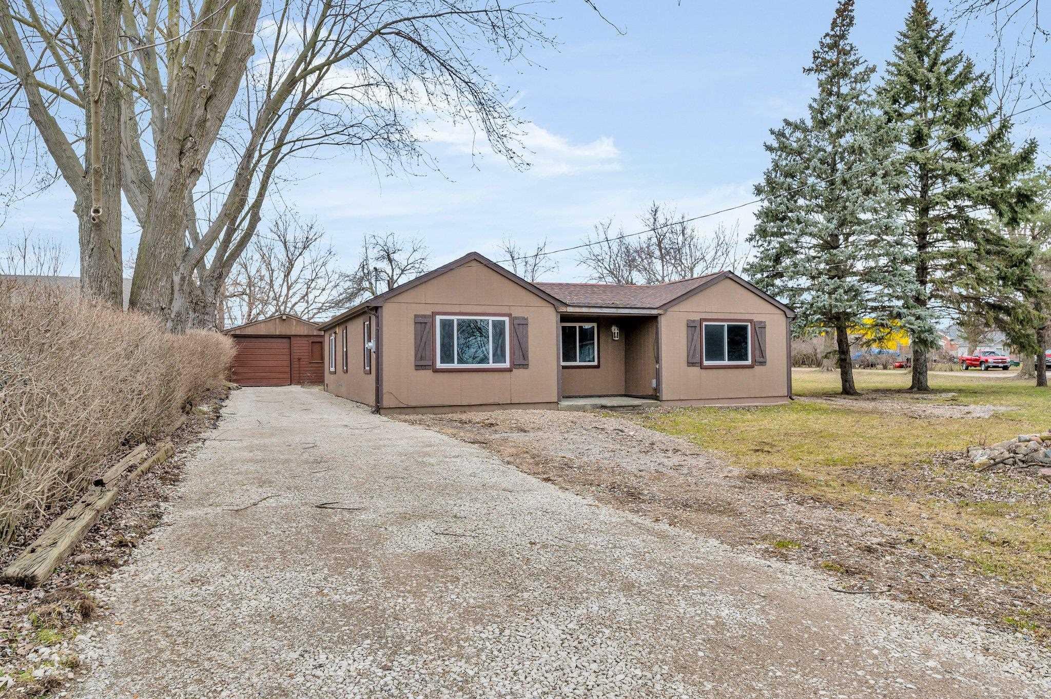 49521 Fuller Road Chesterfield, MI 48051 - Photo 2 of 23