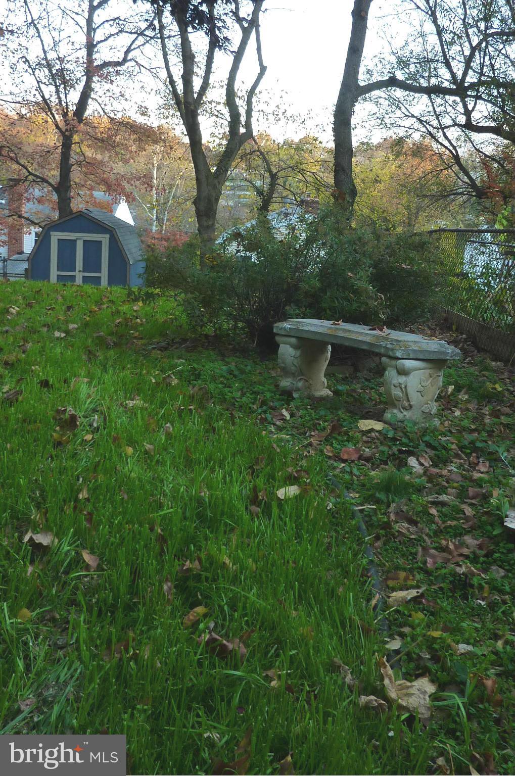11937 Andrew Street Silver Spring, MD 20902 - Photo 22 of 25 Restful Space