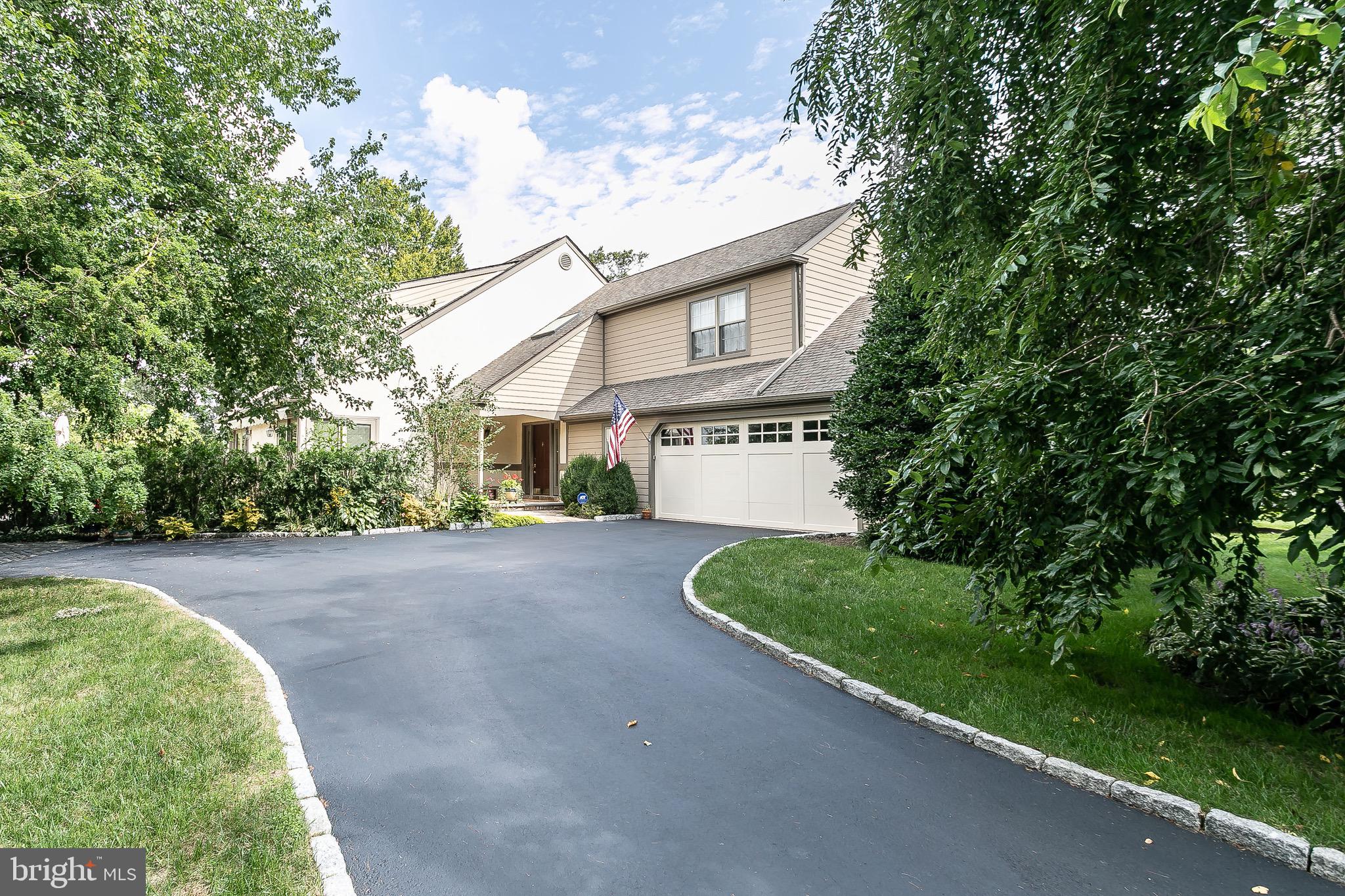 440 Inveraray Villanova, PA 19085 - Photo 1 of 53