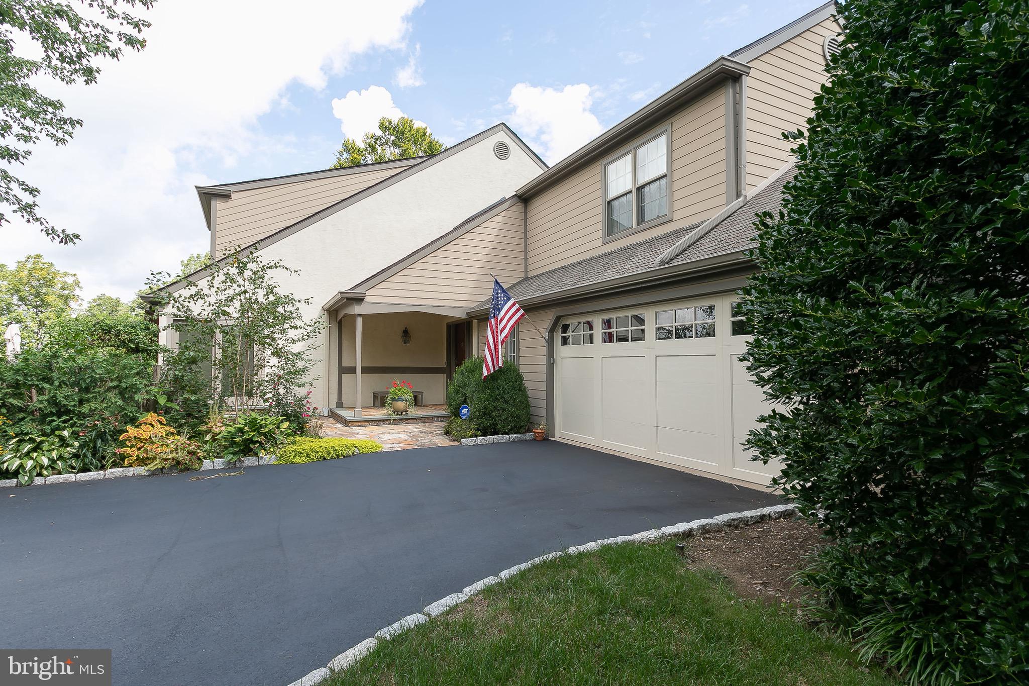 440 Inveraray Villanova, PA 19085 - Photo 2 of 53