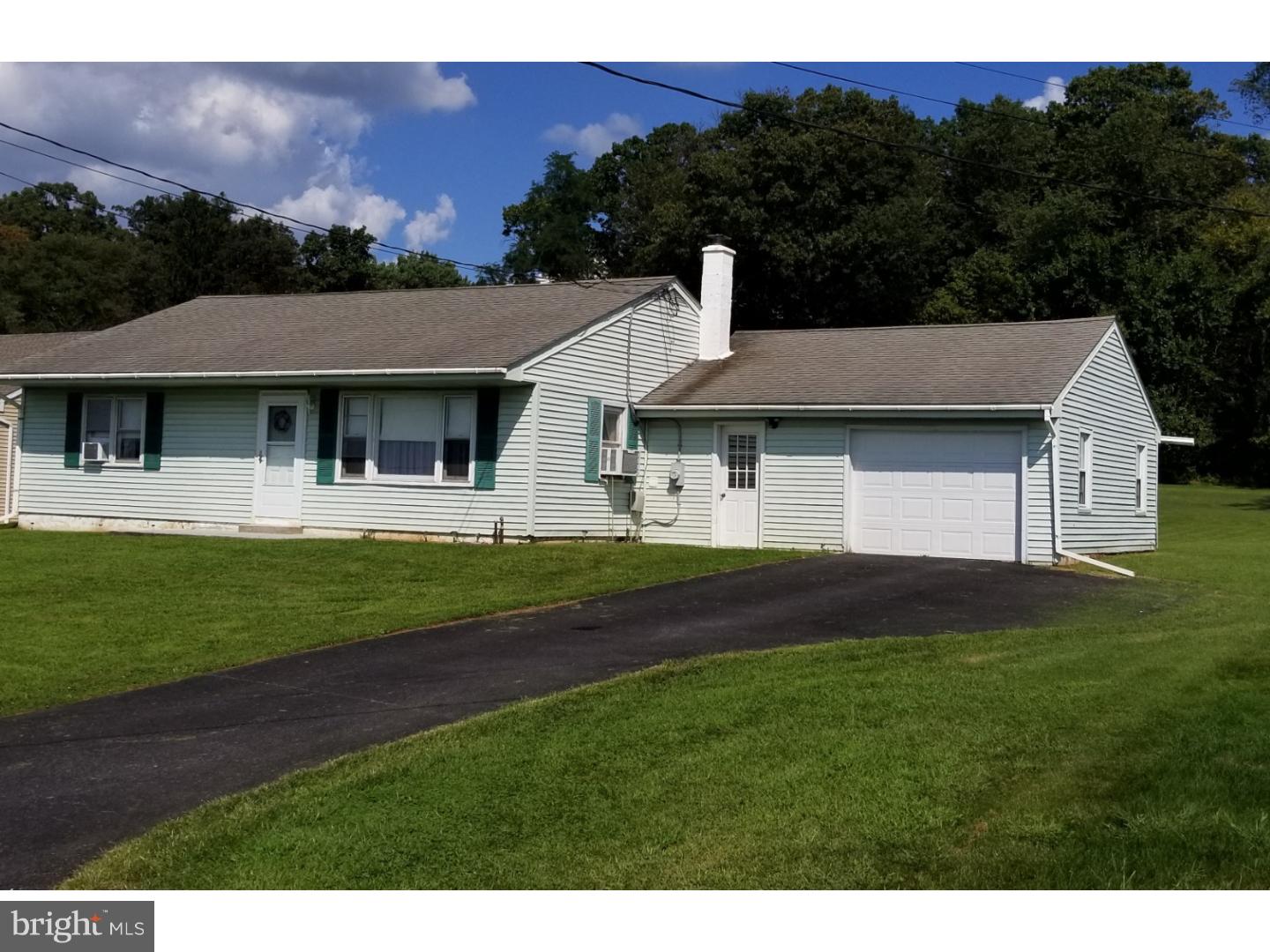 13 Humpton Road Coatesville, PA 19320 - Photo 2 of 21 Garage