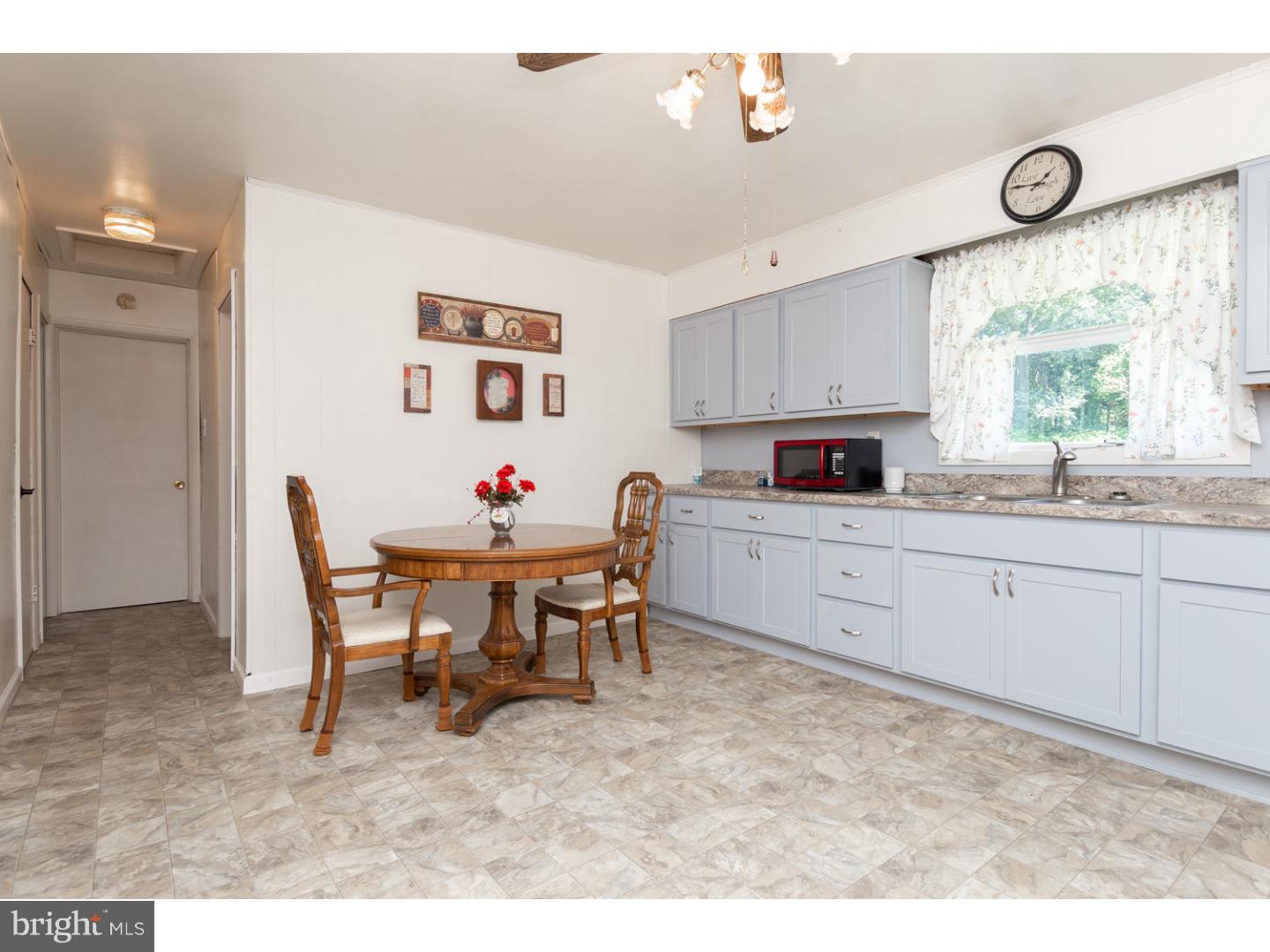 13 Humpton Road Coatesville, PA 19320 - Photo 9 of 21