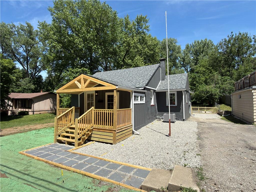 2701 Karnes Road St. Joseph, MO 64505 - Photo 4 of 47