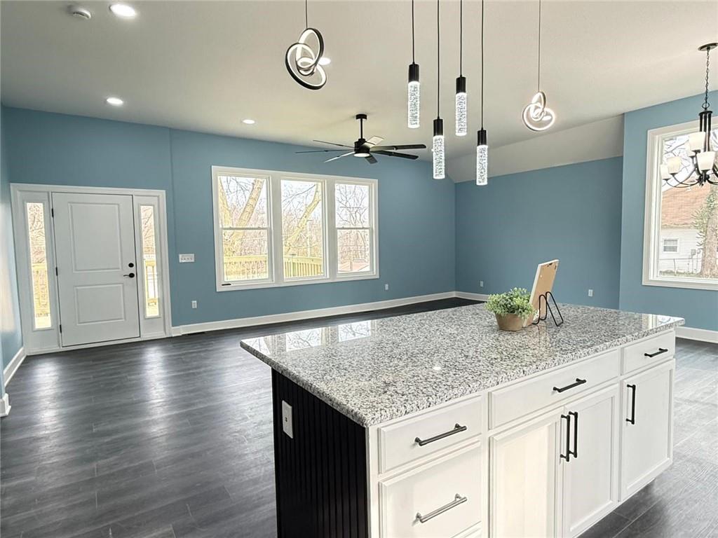 2538 Roe Lane Kansas City, KS 66103 - Photo 12 of 36