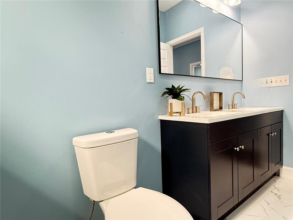 2538 Roe Lane Kansas City, KS 66103 - Photo 25 of 36