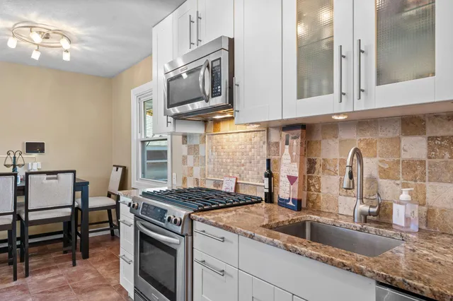 $359,900 | 413 Territorial Road Northeast, Blaine, MN 55434