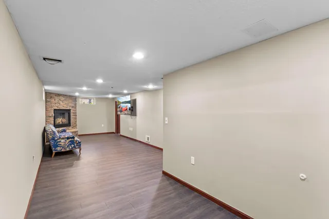 $359,900 | 413 Territorial Road Northeast, Blaine, MN 55434