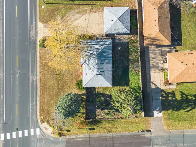 $359,900 | 413 Territorial Road Northeast, Blaine, MN 55434