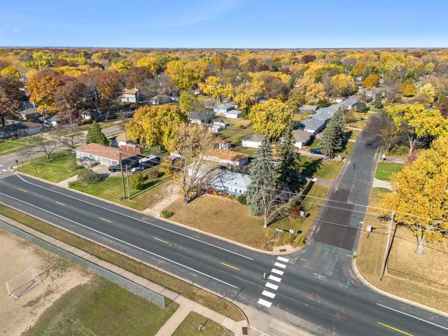 $359,900 | 413 Territorial Road Northeast, Blaine, MN 55434