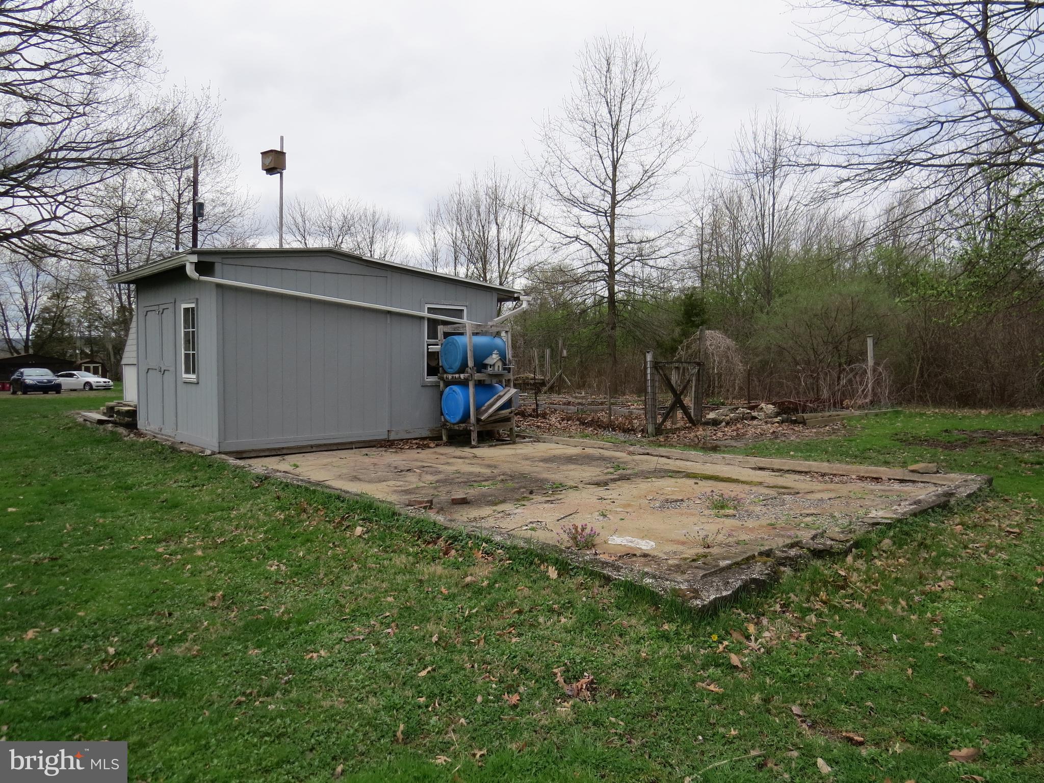 3286 Hillegass Road Pennsburg, PA 18073 - Photo 14 of 39 Back of the Gardening Shed