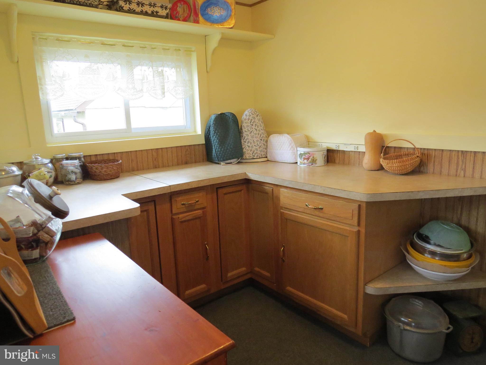 3286 Hillegass Road Pennsburg, PA 18073 - Photo 18 of 39 Room off the Kitchen