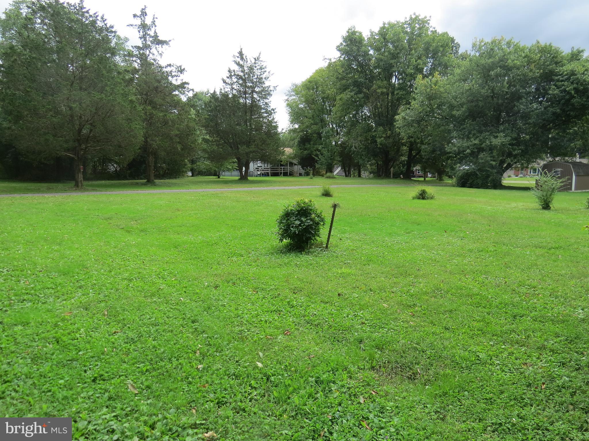 3286 Hillegass Road Pennsburg, PA 18073 - Photo 10 of 39 Back Yard