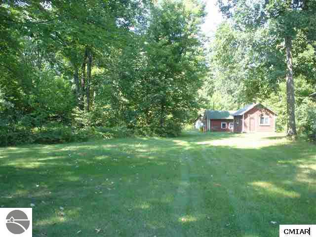 4138 West Coleman Road Lake, MI 48632 - Photo 7 of 7 1772885-6.JPG
