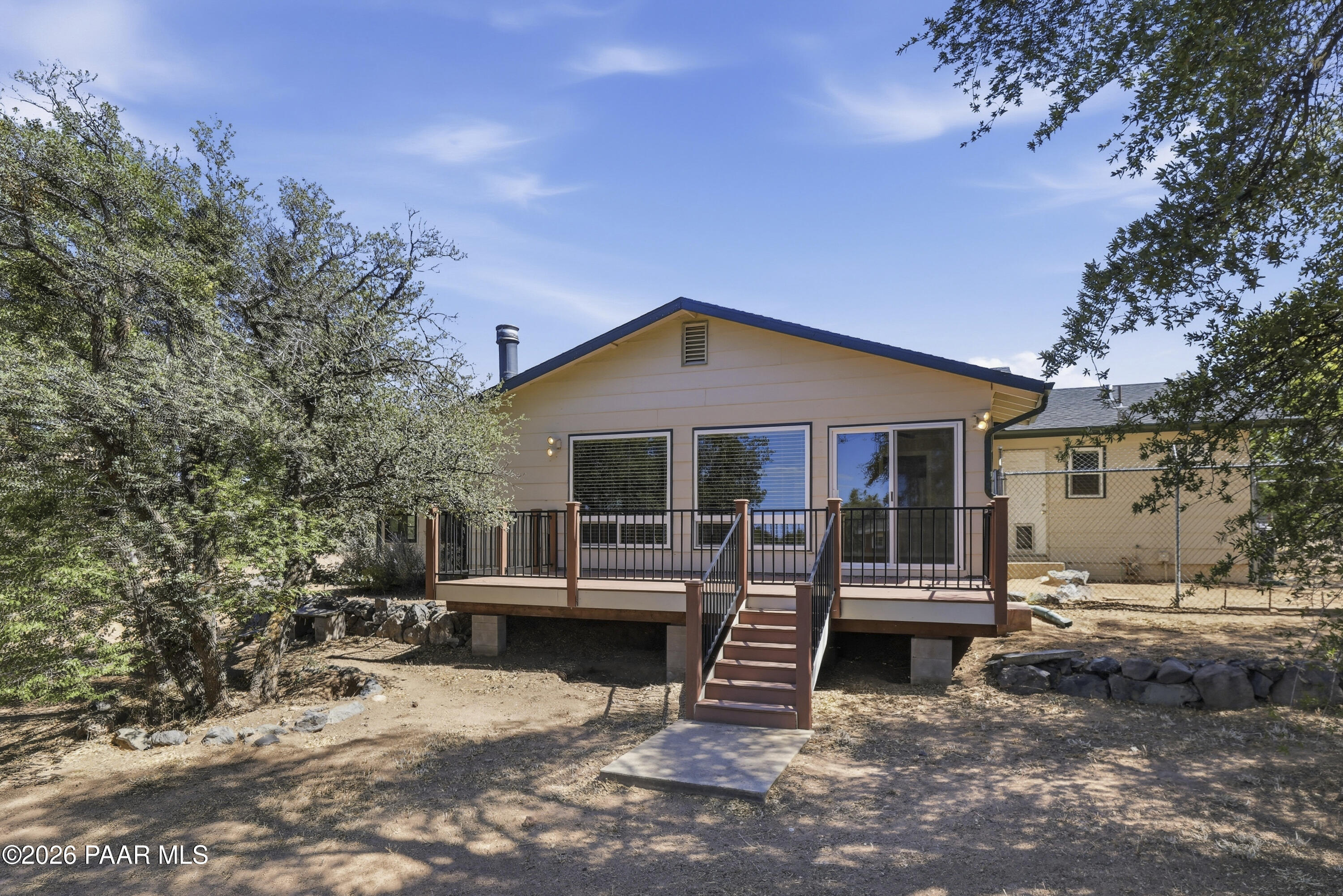 1690 West Oneal Road Prescott, AZ 86305 - Photo 3 of 61 Inviting Deck