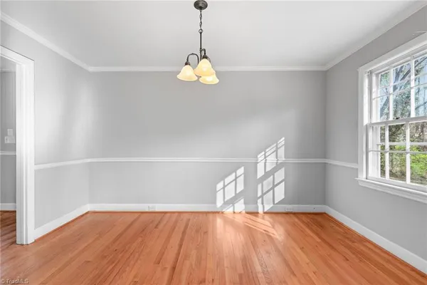 $409,900 | 624 Brentwood Court, Winston-Salem, NC 27104