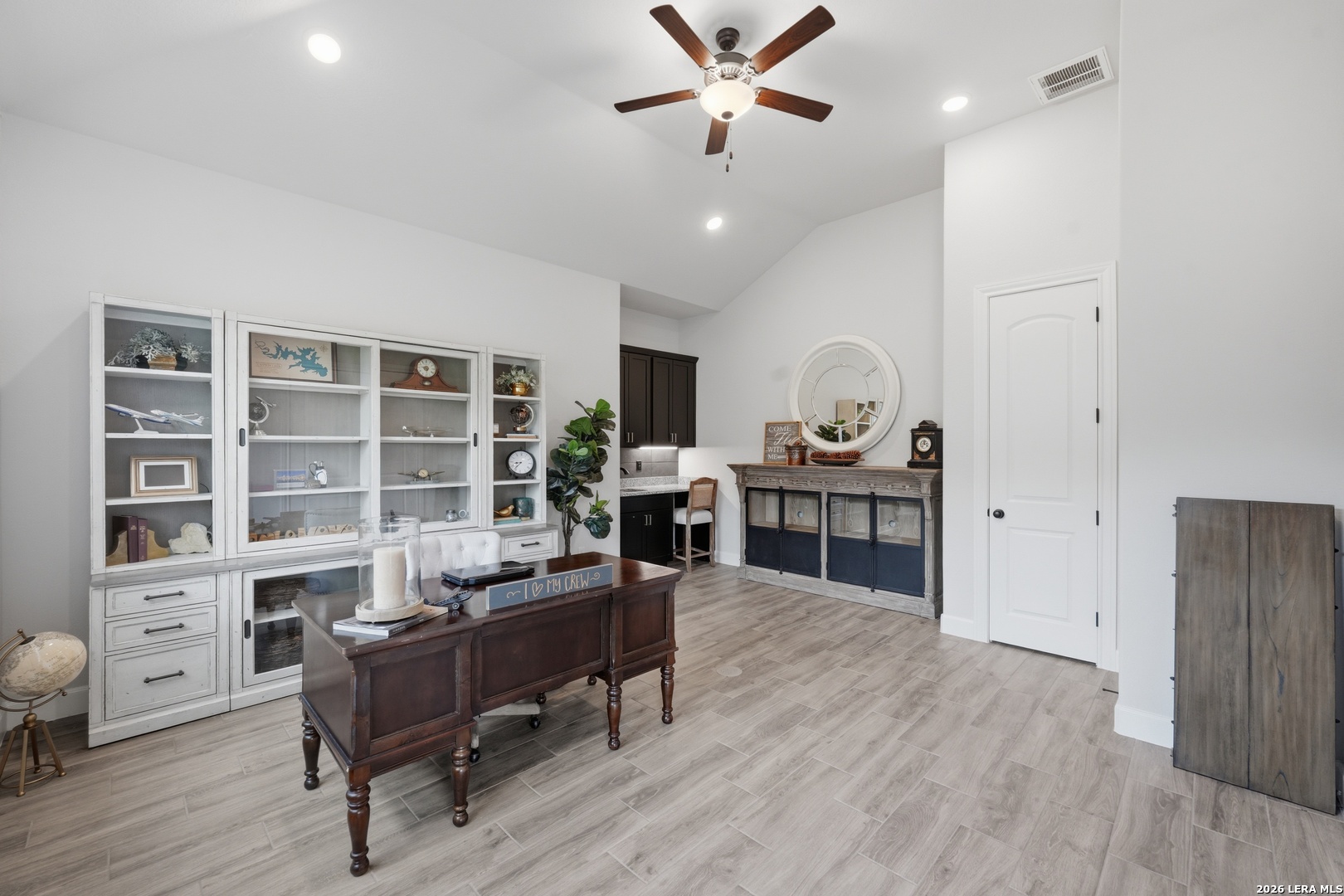 212 High Point Circle Spring Branch, TX 78070 - Photo 17 of 49