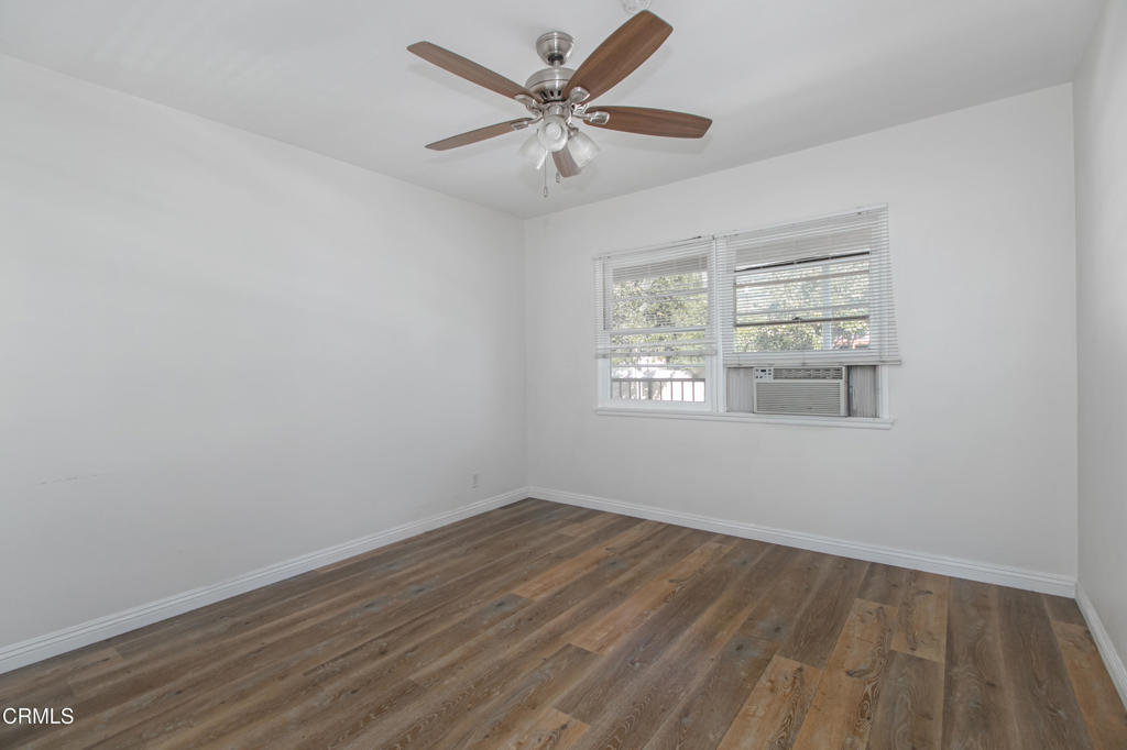 401 North Kenneth Road, Unit F Burbank, CA 91501 - Photo 15 of 18 IMG_5114-Edit