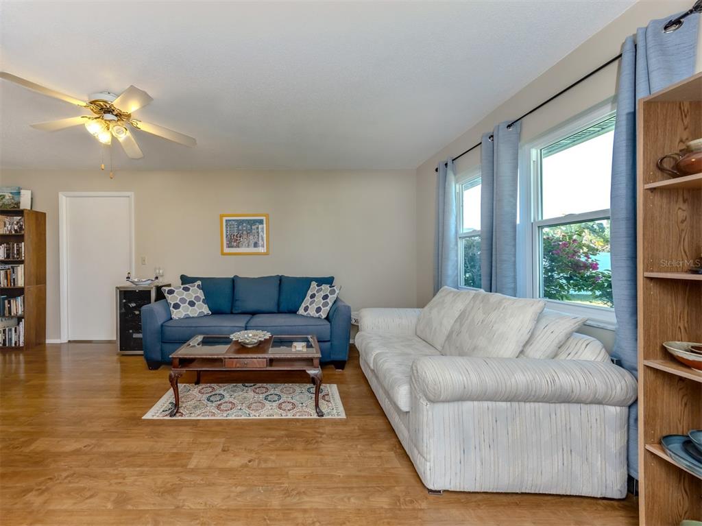 1345 Pine Needle Road Venice, FL 34285 - Photo 12 of 45