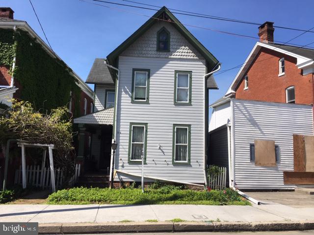 316 High Street Hanover, PA 17331 - Photo 1 of 35 Gallery Image 1