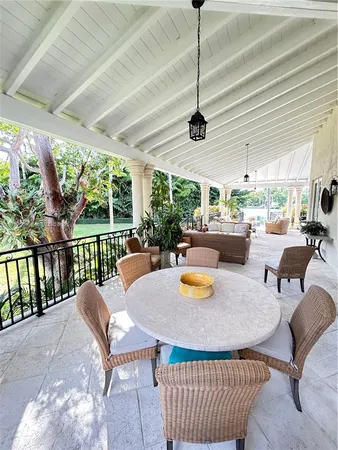$21,950,000 | 550 Harbor Drive, Key Biscayne, FL 33149