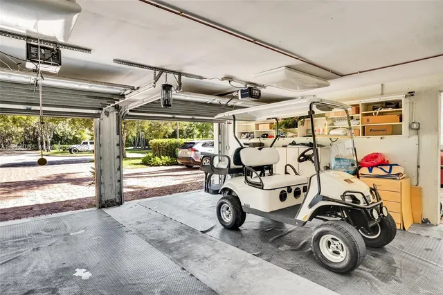 $21,950,000 | 550 Harbor Drive, Key Biscayne, FL 33149