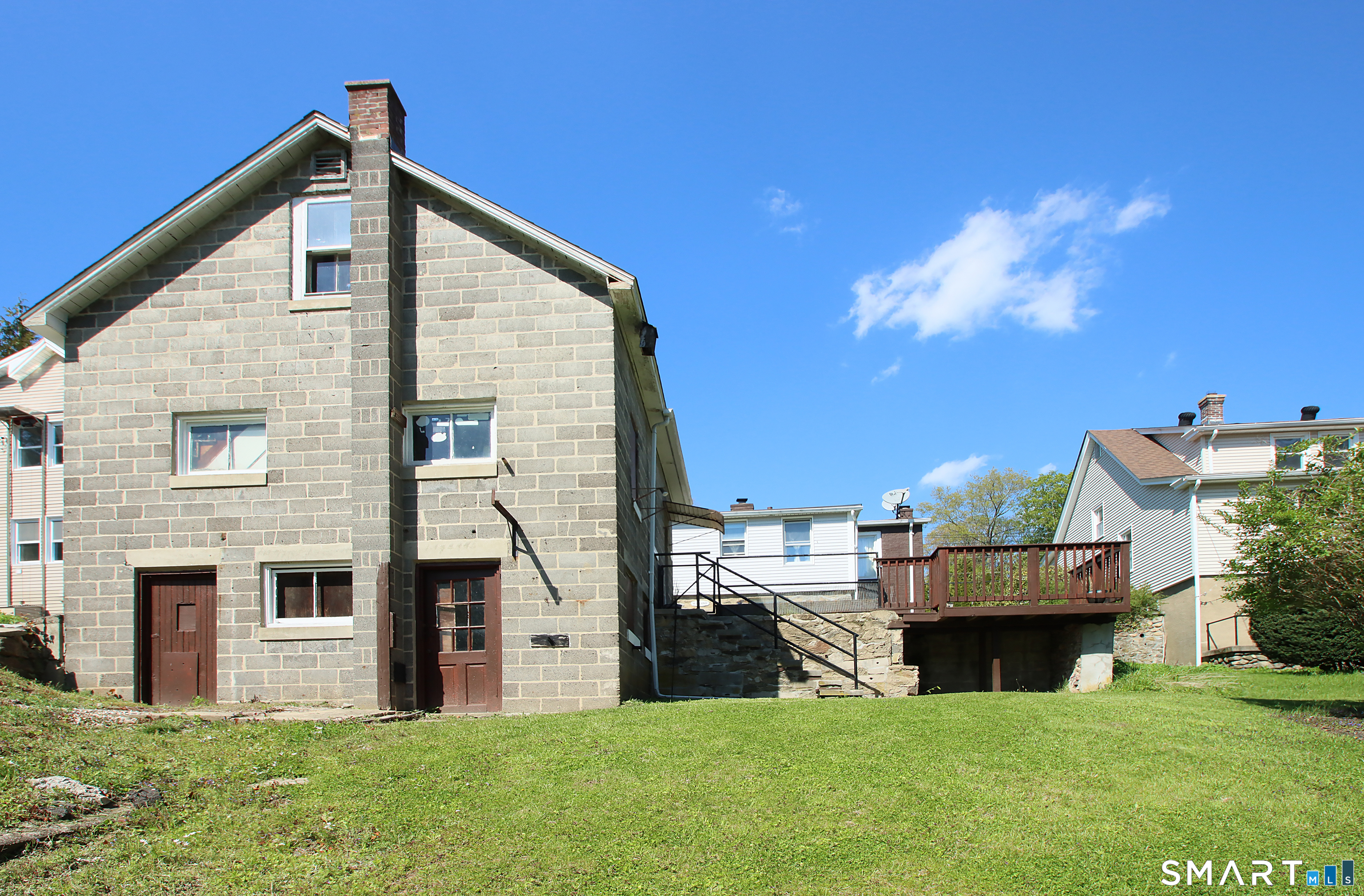 251 Riverside Street Watertown, CT 06779 - Photo 22 of 24