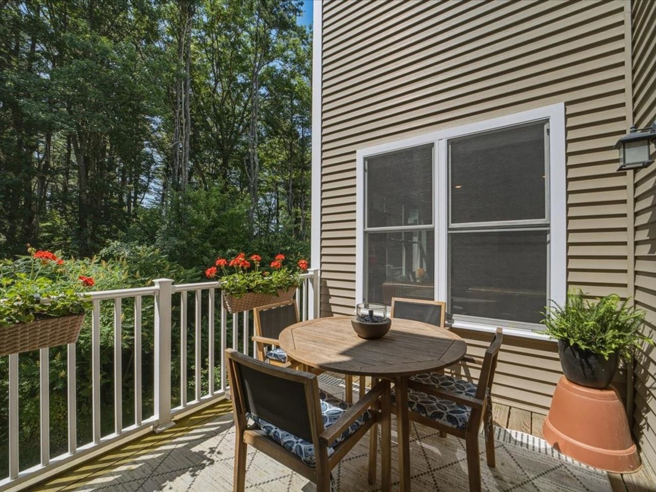 295 Obrien Farm Road South Burlington, VT 05403 - Photo 8 of 30