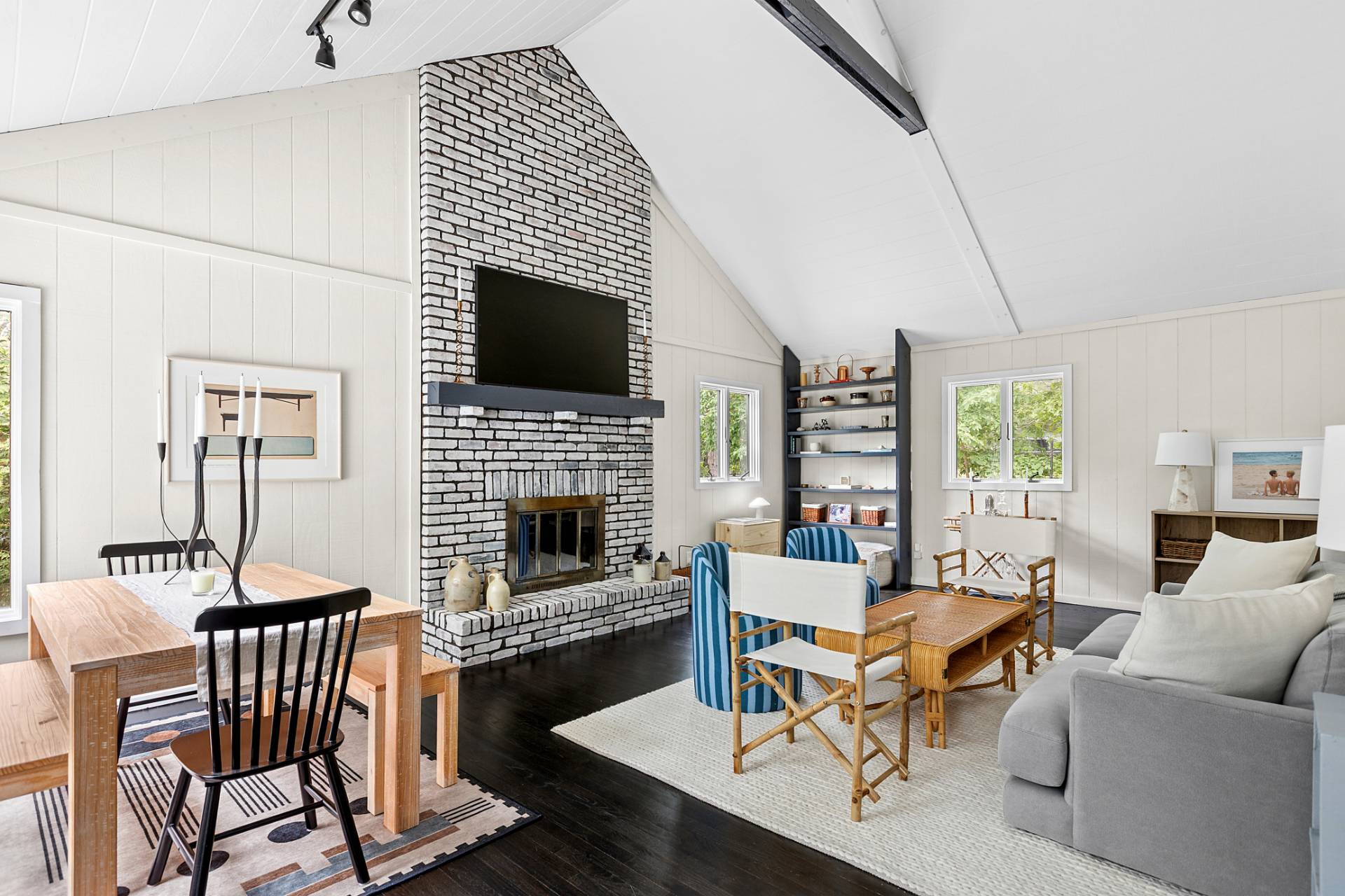 152 Isle Of Wight Road East Hampton, NY 11937 - Photo 11 of 34