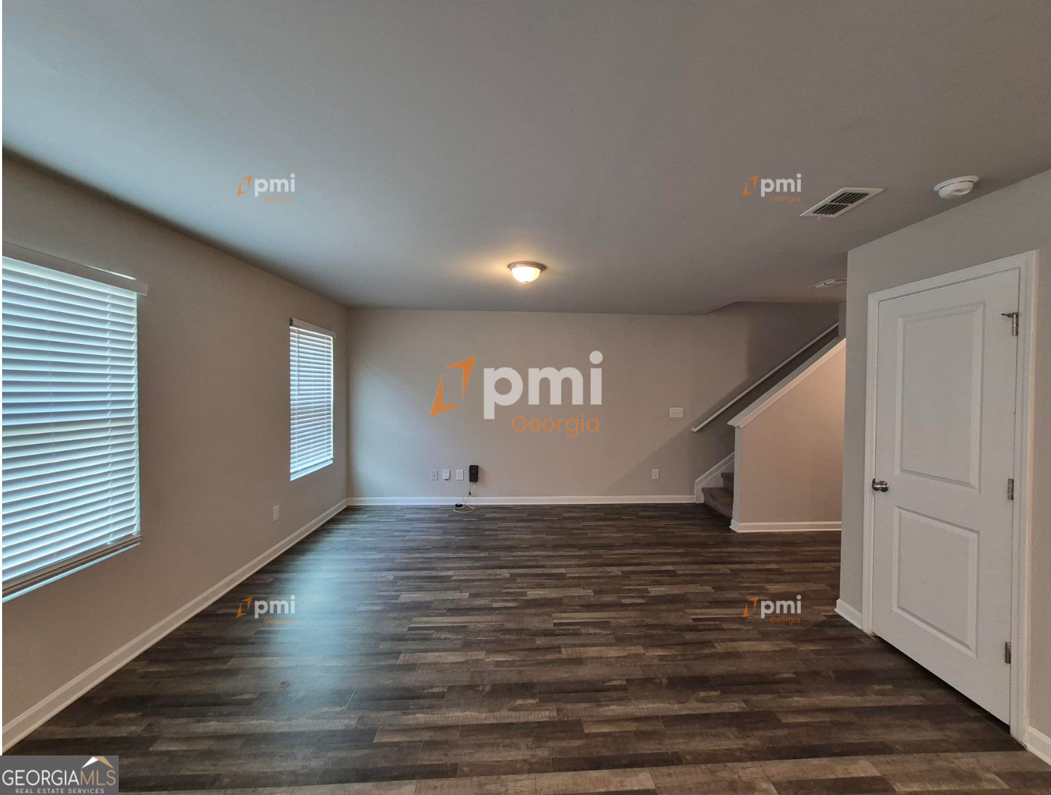 255 Hawthorn Trail Macon, GA 31210 - Photo 3 of 17