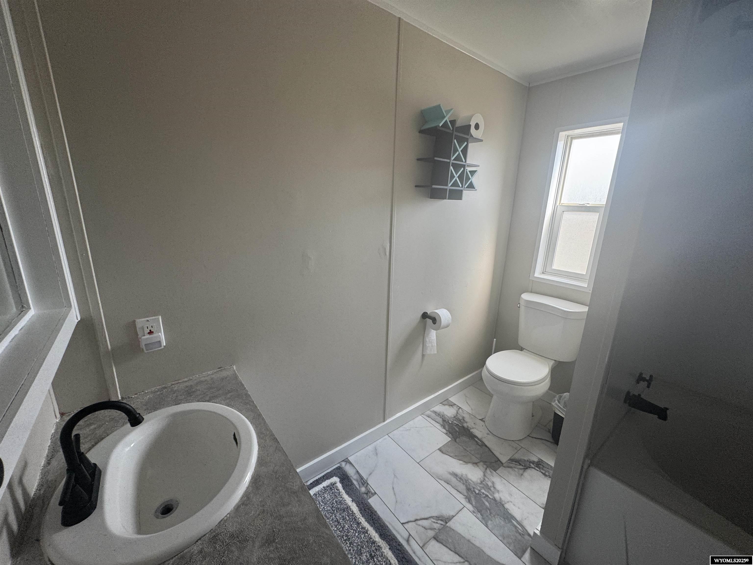 1624 East Murray Street Rawlins, WY 82301 - Photo 14 of 21