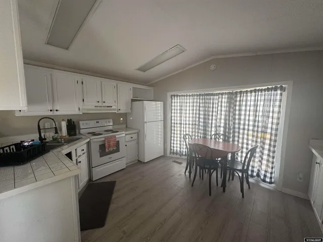 $49,000 | 1624 East Murray Street, Rawlins, WY 82301