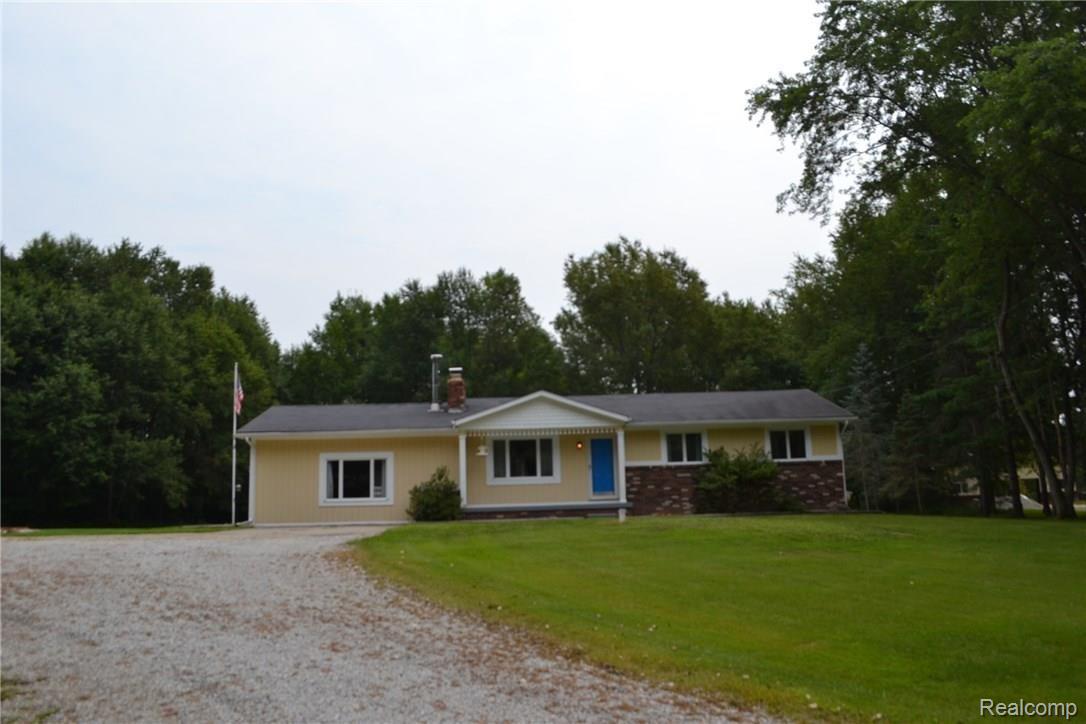 7072 North Center Road Mount Morris, MI 48458 - Photo 5 of 61 DSC_0752.JPG