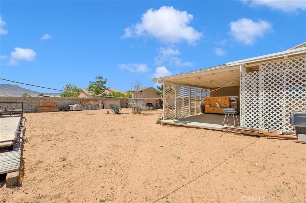 11331 Pasco Road Apple Valley, CA 92308 - Photo 43 of 64