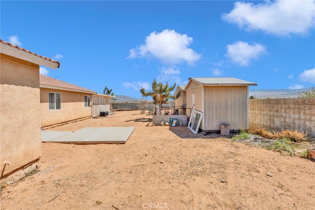 11331 Pasco Road Apple Valley, CA 92308 - Photo 47 of 64