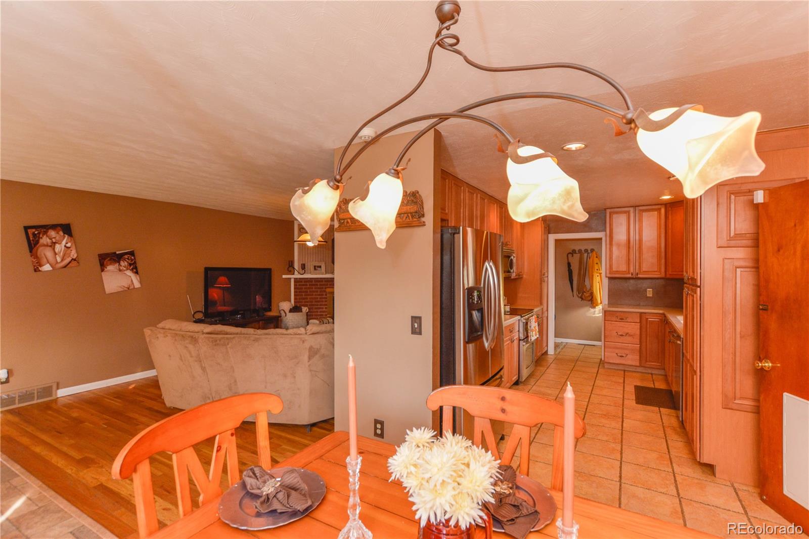 3135 Wright Street Wheat Ridge, CO 80215 - Photo 3 of 19