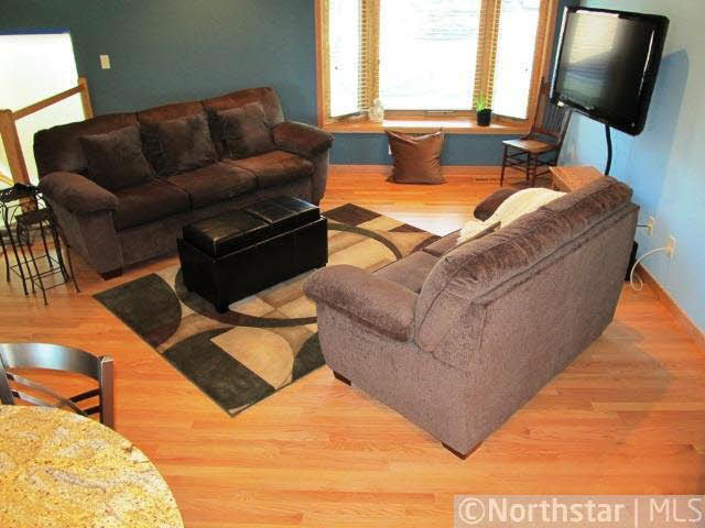 18200 Valley View Road Eden Prairie, MN 55346 - Photo 5 of 16 Gallery Image 5