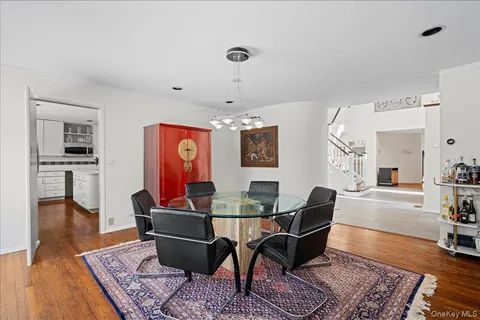 $1,795,000 | 20 Ponds Lane, Purchase, NY 10577