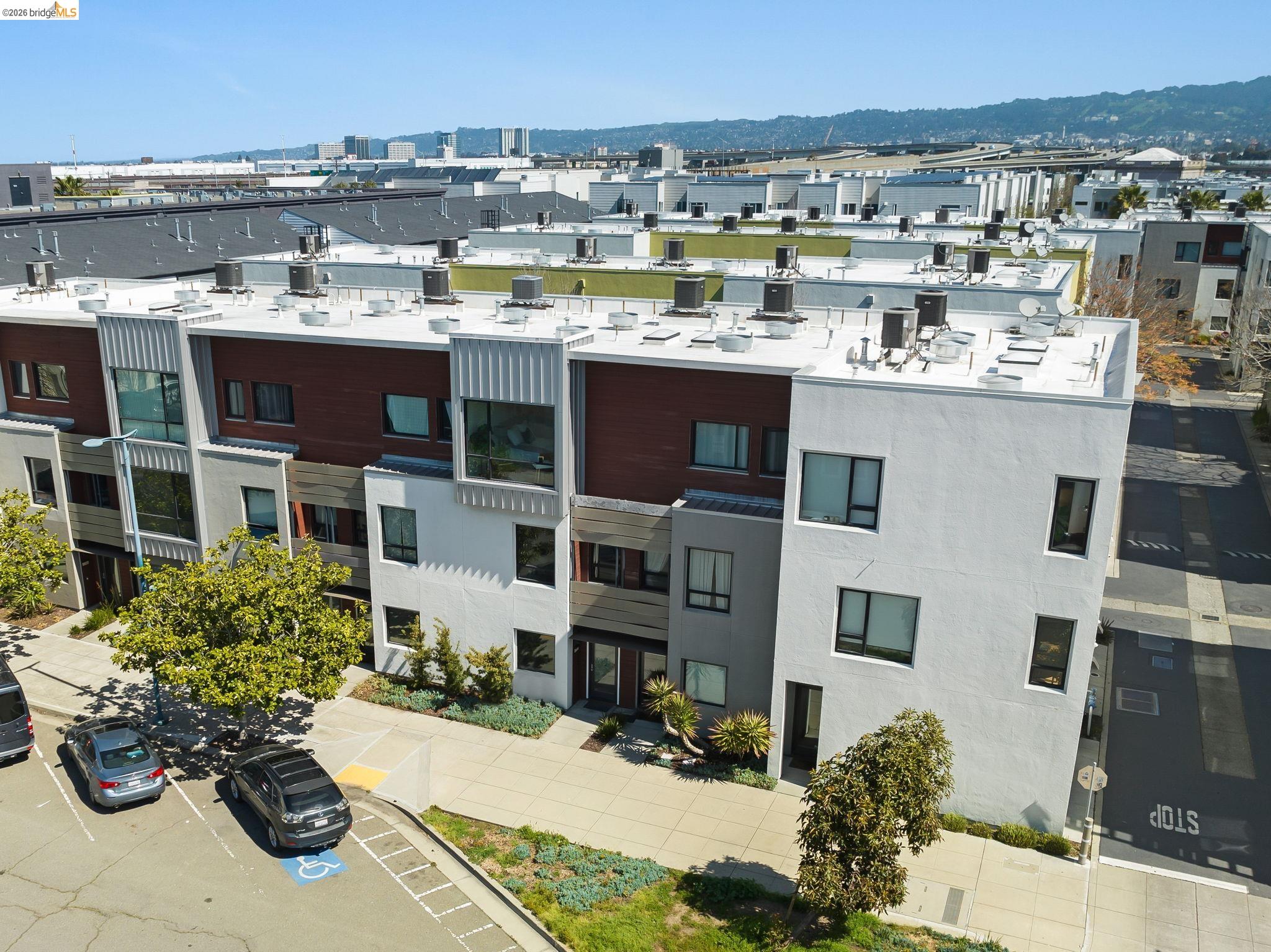 1780 12th Street Oakland, CA 94607 - Photo 25 of 31