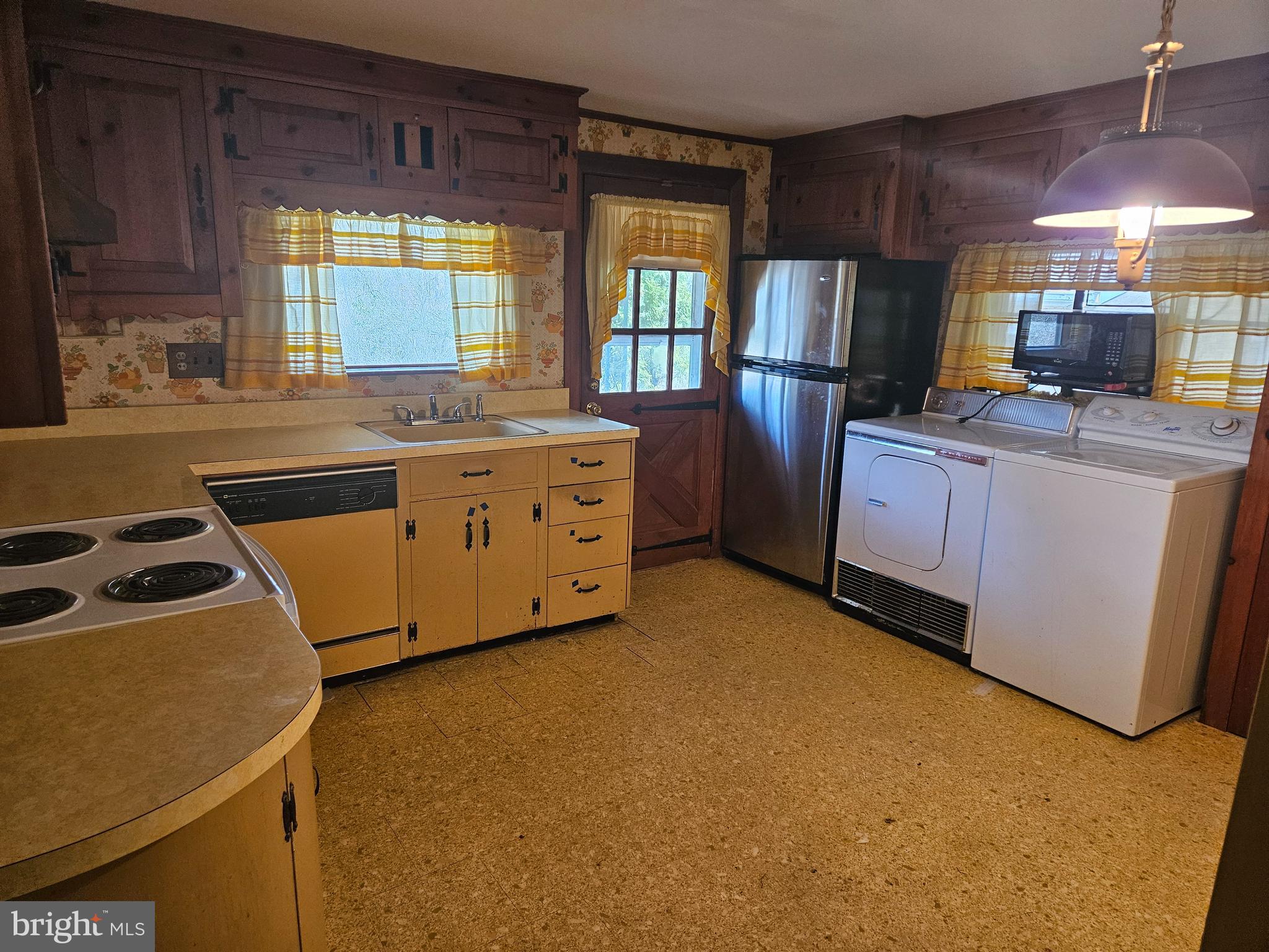1130 McKean Road Ambler, PA 19002 - Photo 7 of 32 Kitchen