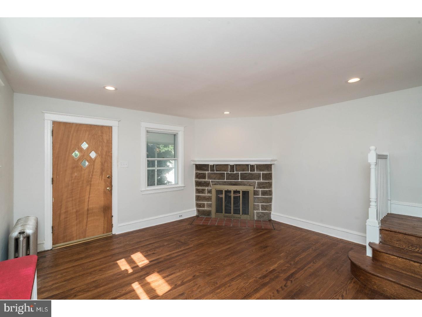 531 Arbor Road Yeadon, PA 19050 - Photo 3 of 15