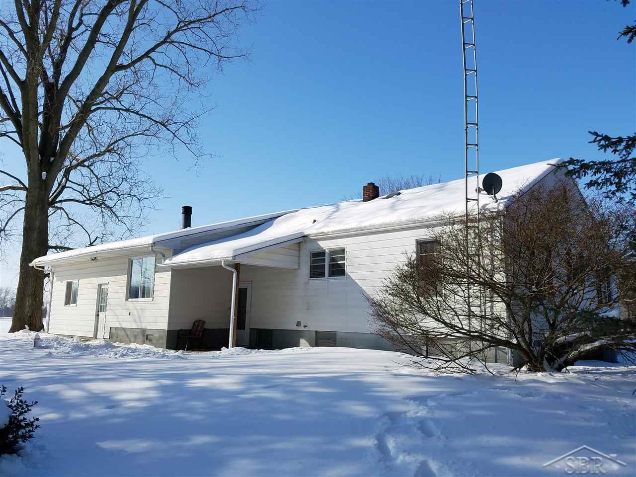 10205 E Road Burt, MI 48417 - Photo 16 of 18 31340172-15.JPG