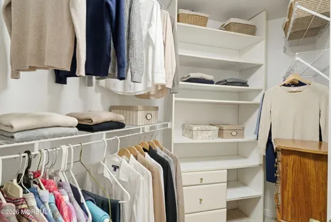 $640,000 | 13 Heritage Drive, Howell, NJ 07731