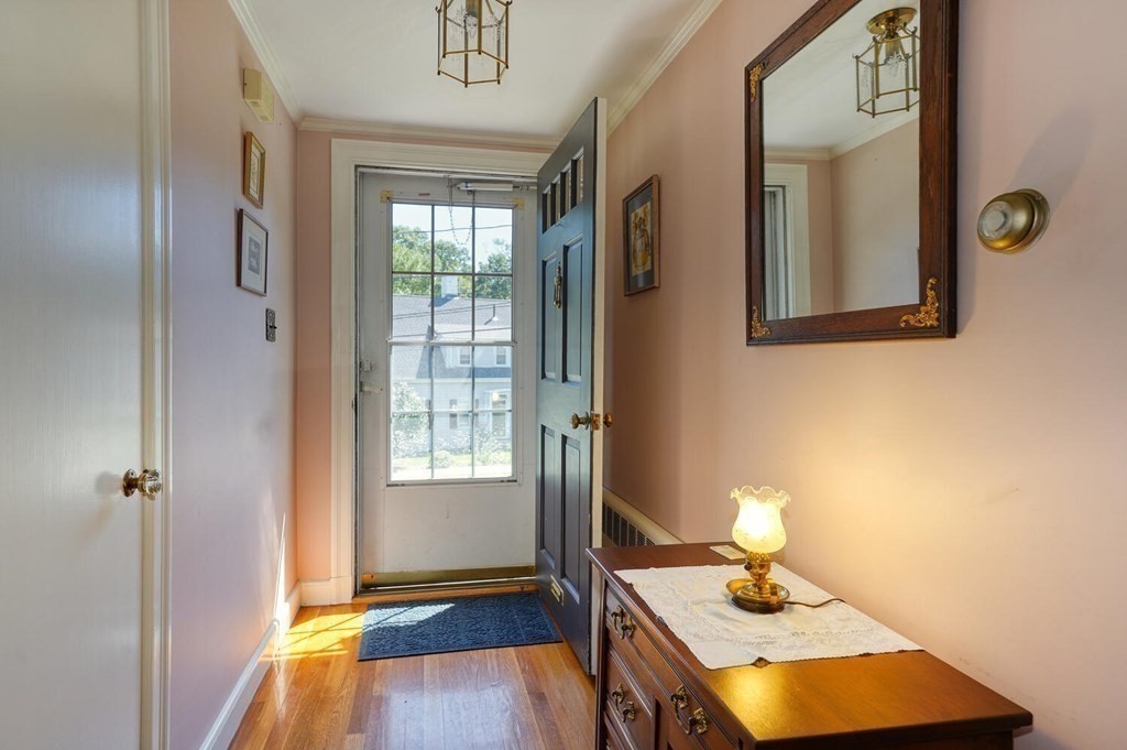 7 Pleasant View Road Arlington, MA 02476 - Photo 2 of 22 Gallery Image 2