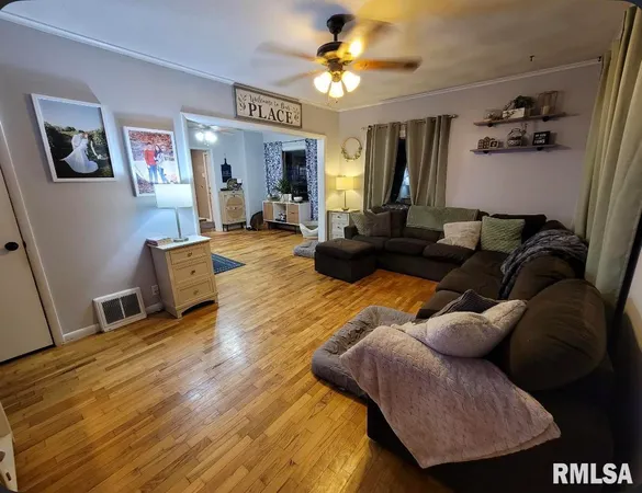 $195,000 | 3271 Highway 14, Mulkeytown, IL 62865