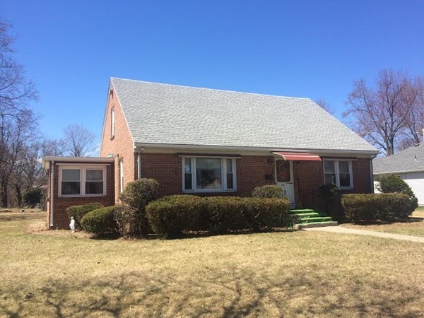 120 Devens Street Springfield, MA 01151 - Photo 1 of 12 Gallery Image 1