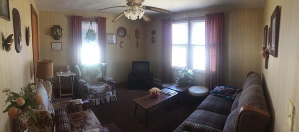 120 Devens Street Springfield, MA 01151 - Photo 4 of 12 Gallery Image 4