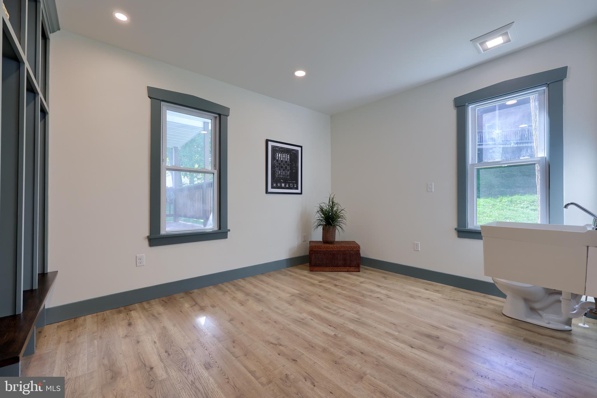 20 Maple Street Lititz, PA 17543 - Photo 24 of 62