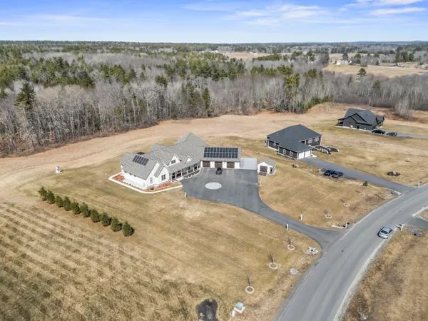$2,085,000 | 52 Green Acres Drive, Buxton, ME 04093
